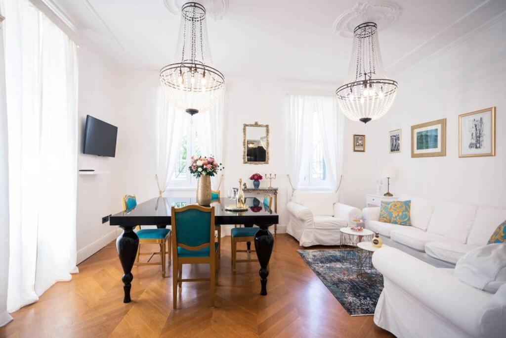 Luxurious Apartment Bella Lux In City Center With Free Parking Included! 스플리트 외부 사진