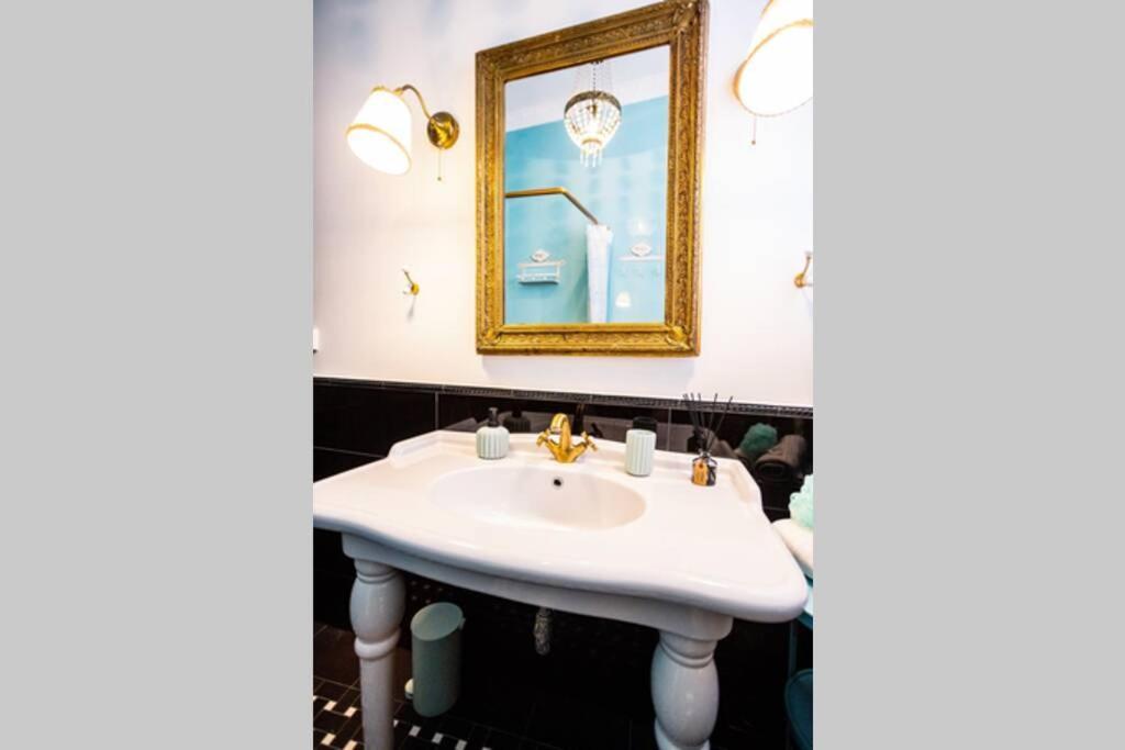 Luxurious Apartment Bella Lux In City Center With Free Parking Included! 스플리트 외부 사진
